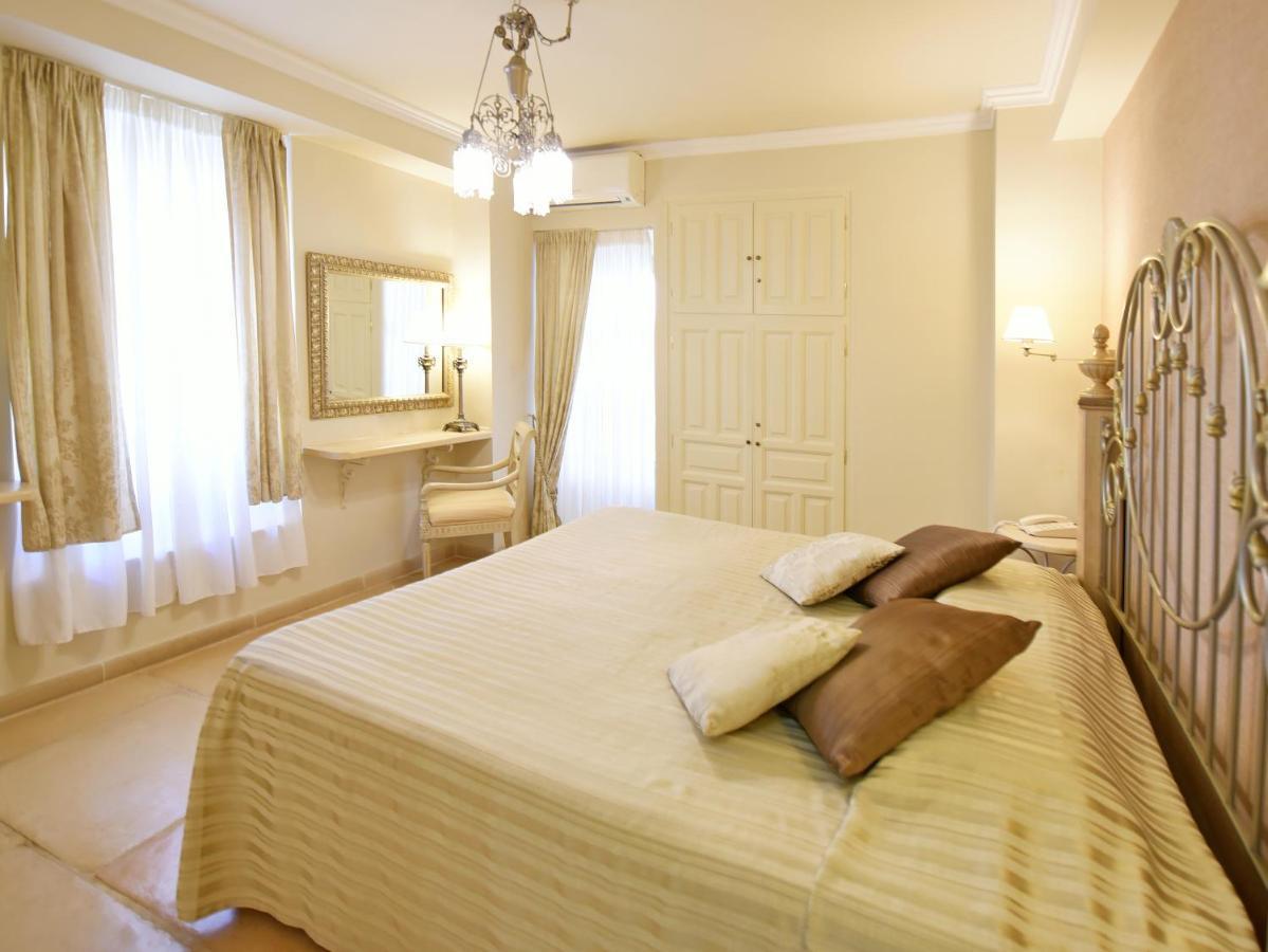 Angelica Traditional Boutique 4* Hydra (Saronic Islands)